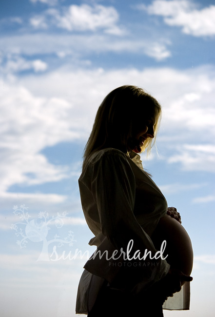Mose Lake maternity photography Summerland photography maternity session