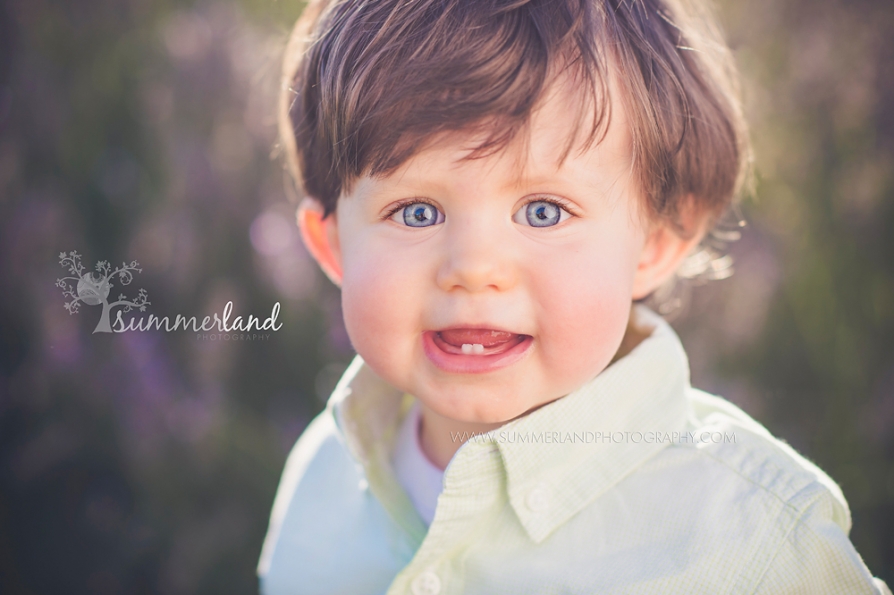 Tri-Cities, WA child portrait photographer