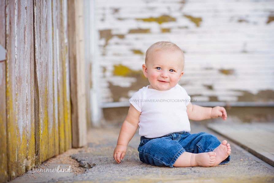 six month baby pictures in Othello, WA fine art portraits Moses Lake