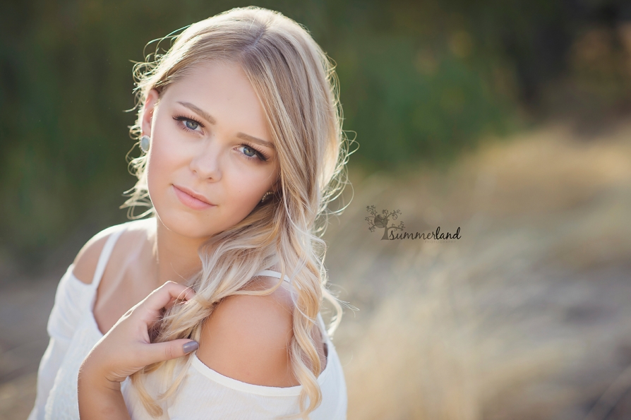 High School Senior Photography in Kennewick, WA